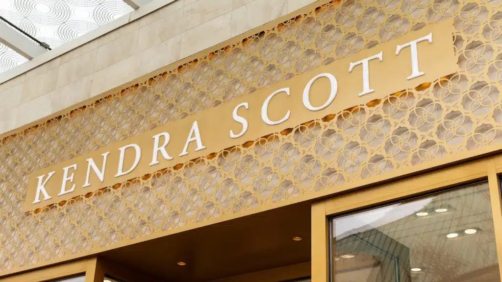 Kendra Scott retail store