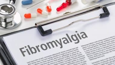 The diagnosis Fibromyalgia written on a clipboard