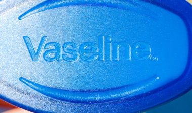 A package lid of Vaseline
