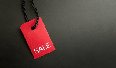 Sale or Discount banner.