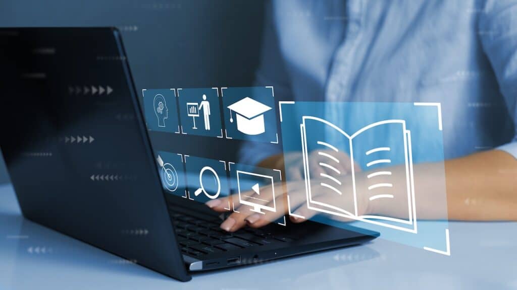 -learning education, internet lessons and online webinar.