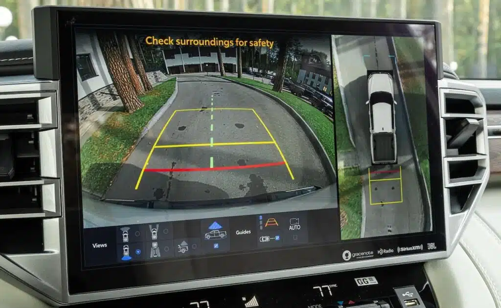 Toyota Tundra, everse camera with monitor,buttons