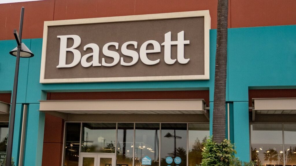 Bassett Furniture Store Location