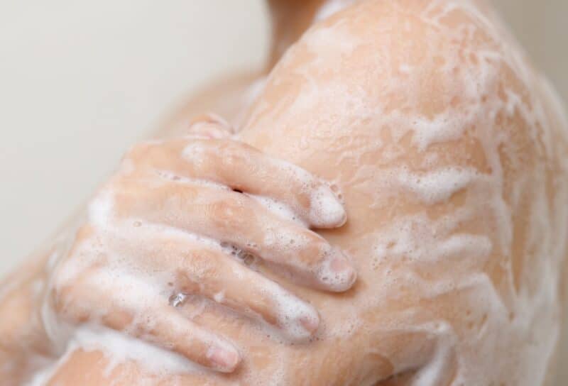 Women use liquid soap to shower to help eliminate bacteria.