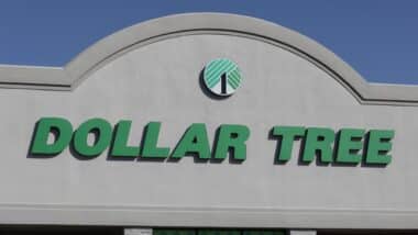 Dollar Tree Discount Store.
