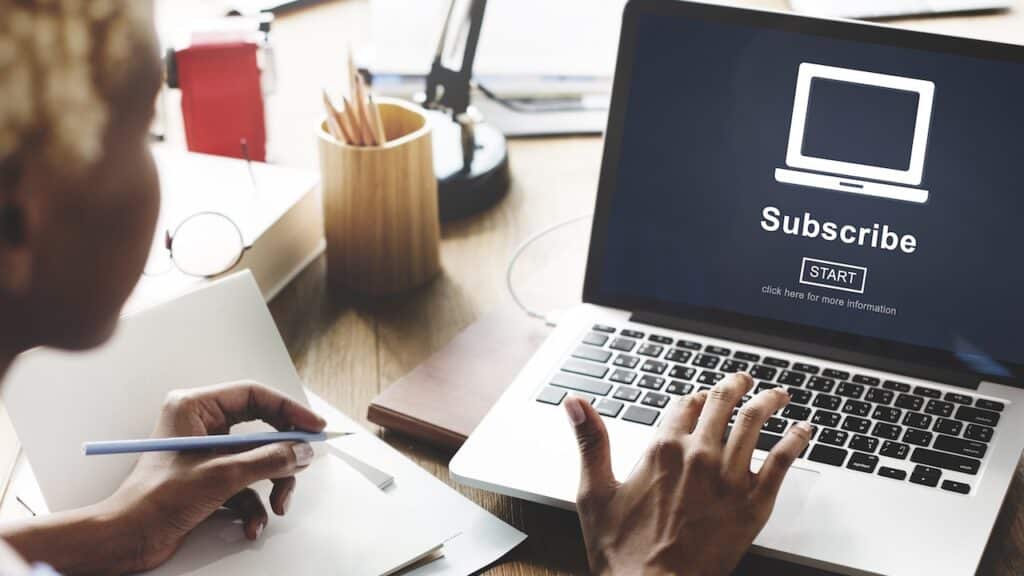 Subscribe Advertising Marketing Membership Concept