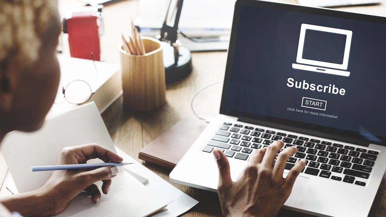 Subscribe Advertising Marketing Membership Concept