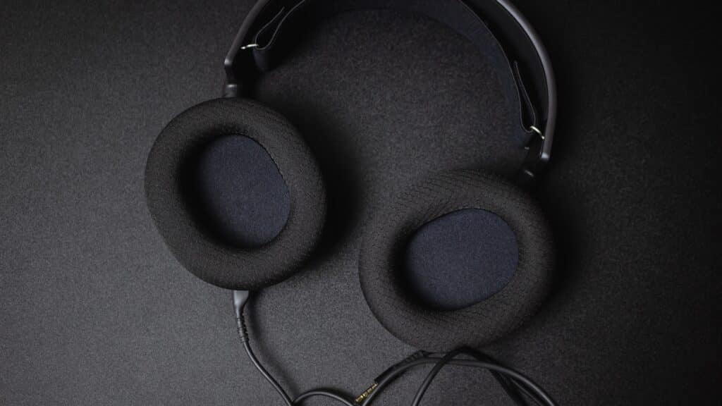The black gaming headphone features earpad mesh for added comfort and high quality photo