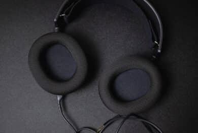 The black gaming headphone features earpad mesh for added comfort and high quality photo