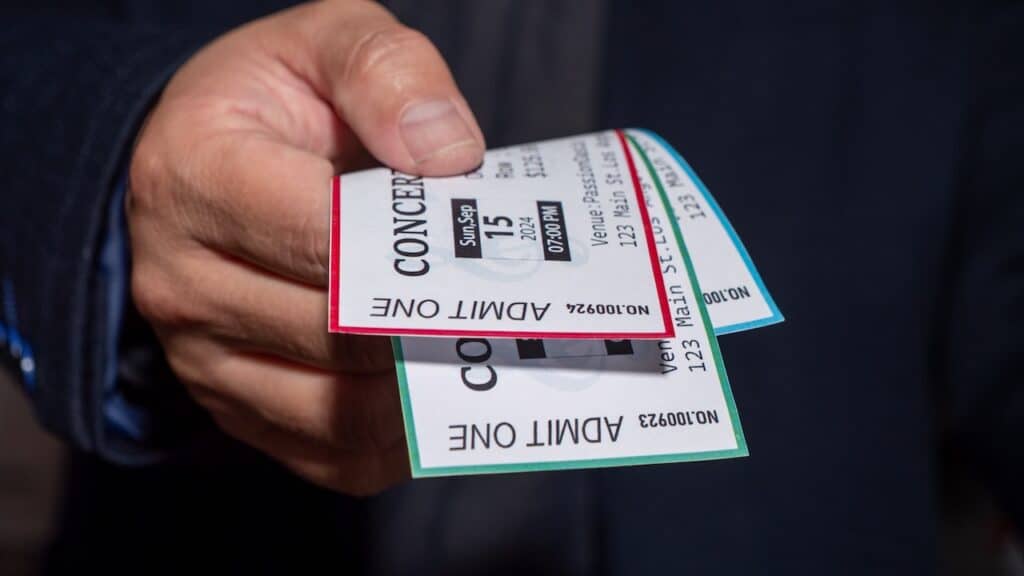 selling concert tickets
