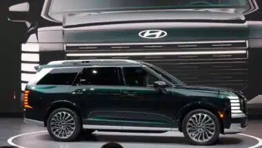 Dark green 2026 Hyundai Palisade SUV