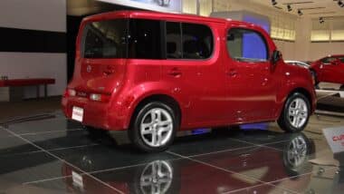 Nissan Cube on display at the International AutoShow 2009.