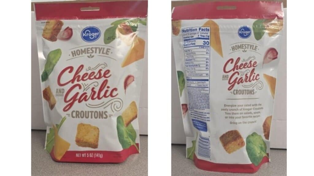 Kroger Homestyle Cheese Garlic Croutons, 5oz pouches, UPC 0 11110 81353 4