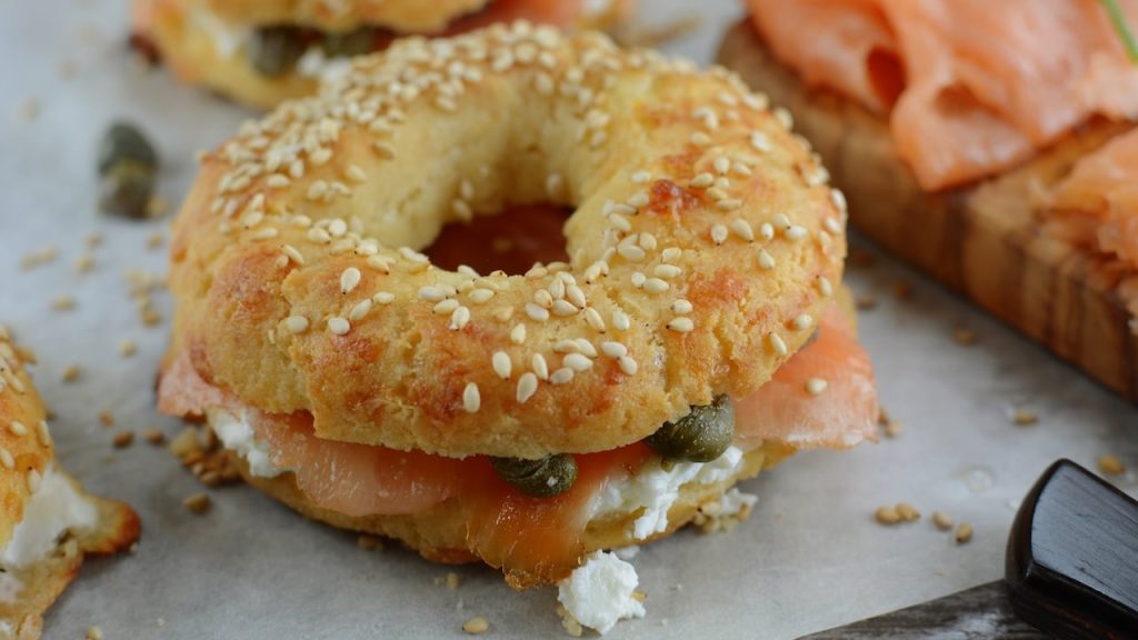 Keto Bagels with Cream Cheese, Smoked Salmon and Capers