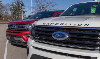 Ford Expedition SUV display at a dealership.