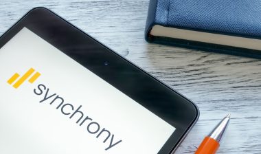 Logo of Synchrony Financial company.
