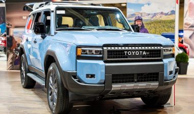 2025 Toyota Land Cruiser automobile