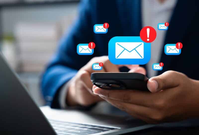 receive multiple scam email alerts on smartphone
