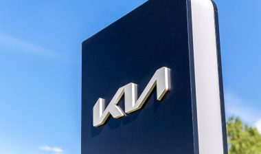 KIA Motors dealership logo