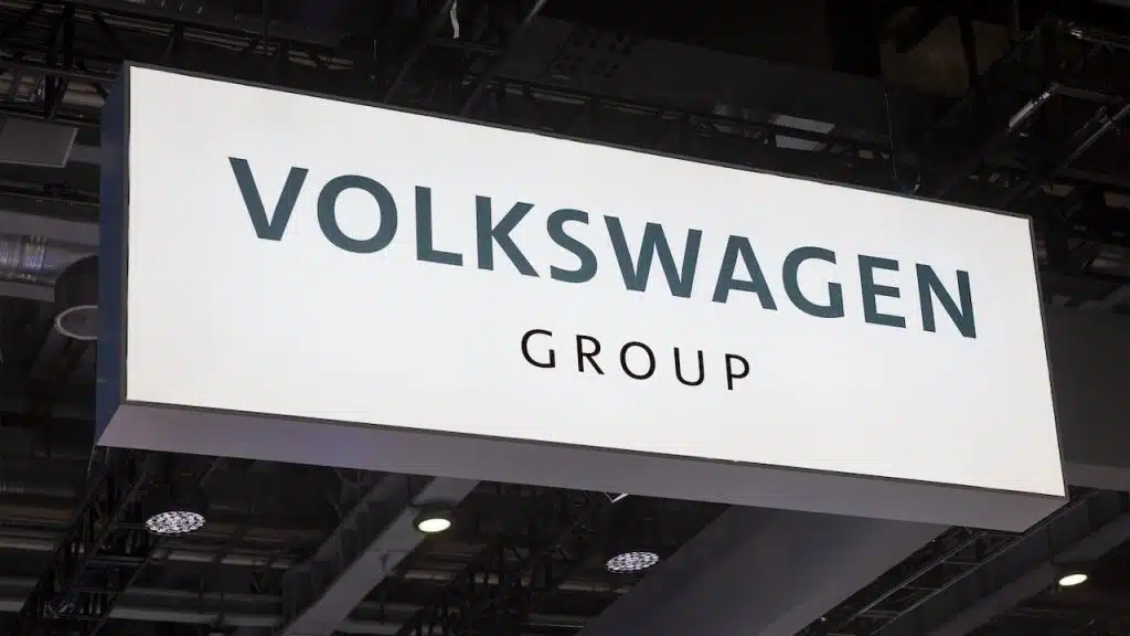 VOLKSWAGEN GROUP sign