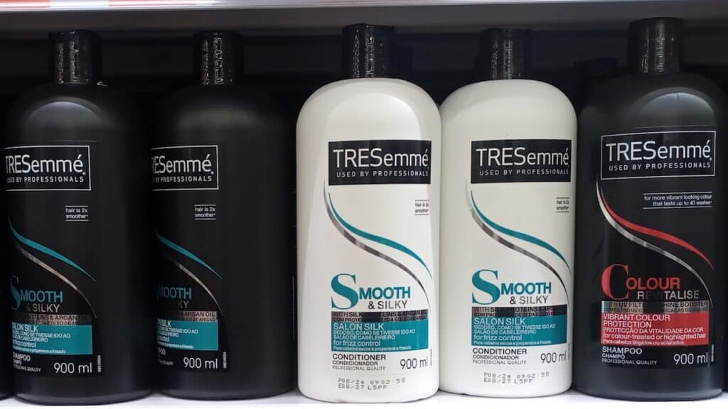 TRESemmé and Semmé shampoo and conditioner bottles