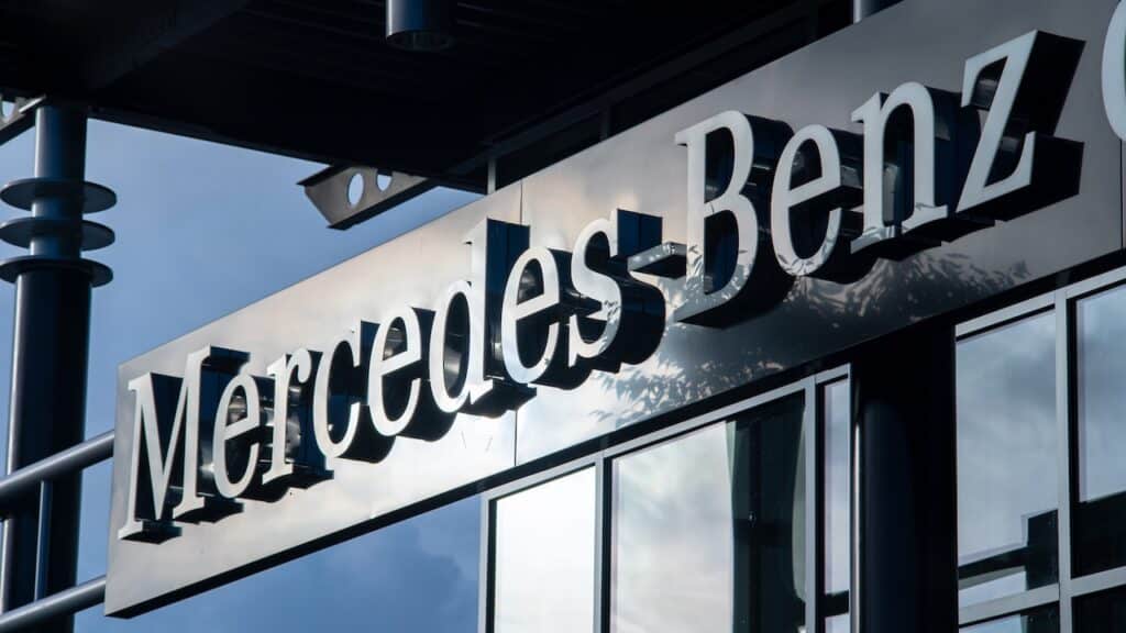 Mercedes Benz Automotive Dealership Exterior Building And Showroom
