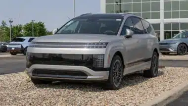 Hyundai IONIQ 9 Performance Calligraphy EV 3-row SUV.
